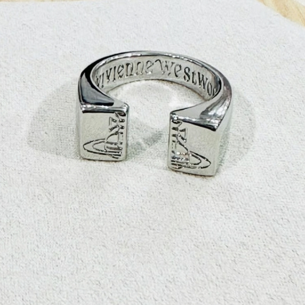 Vivienne Westwood Split Orb Ring - Picture 5 of 7